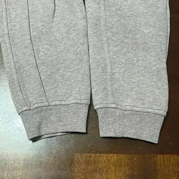 Lululemon Scuba High Rise Jogger Heathered Violet - Picture 7 of 8